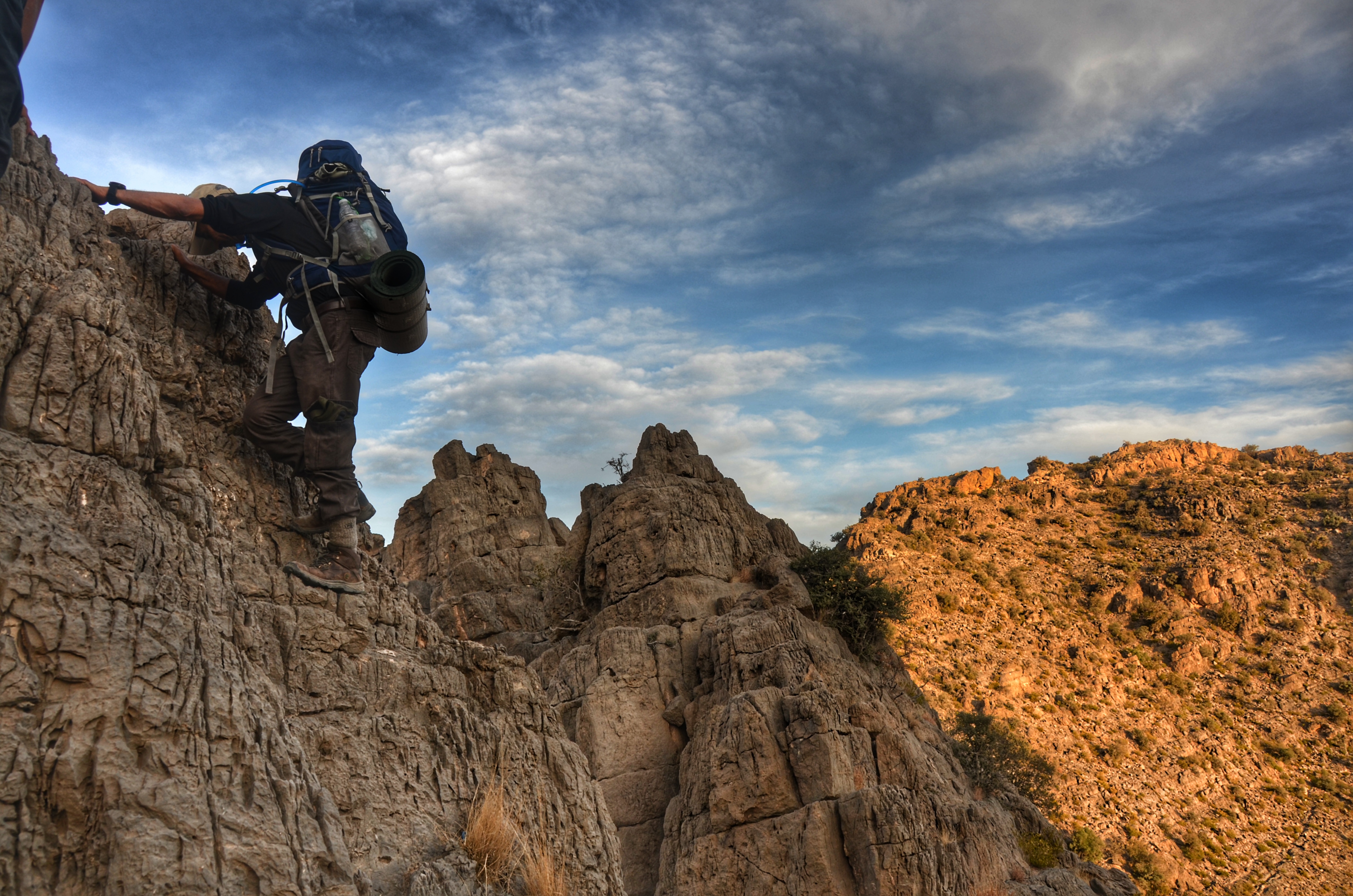 Jabal Shams Trekking